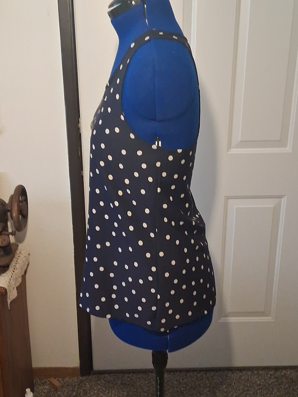 🍉Navy Polka Dot Zip In Tank Top - Picture 4 of 6